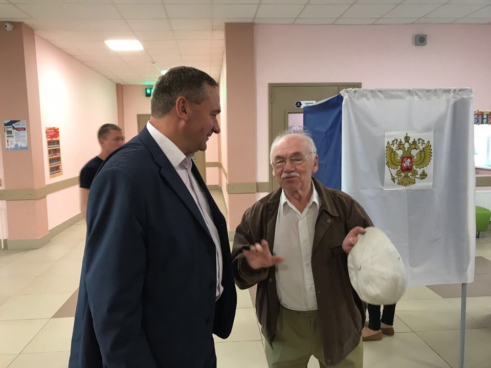 Почетный гражданин Пскова Николай Мишуков: Я всегда хожу на выборы