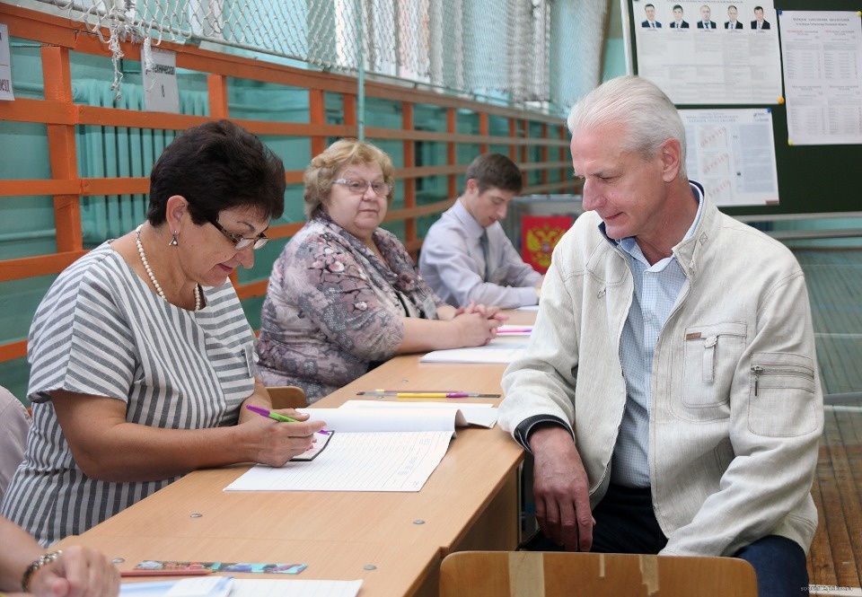 Как проходят выборы губернатора Псковской области