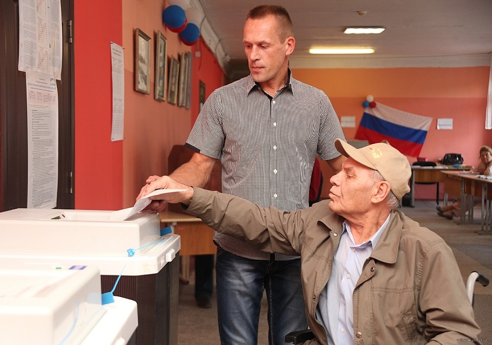 Как проходят выборы губернатора Псковской области