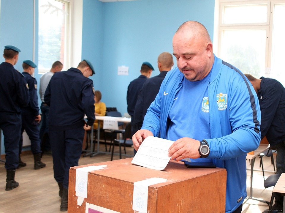 Алексей Севастьянов: Я традиционно хожу на выборы со своим сыном