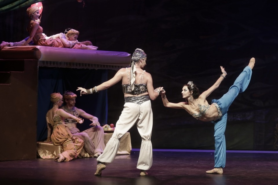 75-й сезон филармонии начался с Имперского русского балета 75-й сезон филармонии начался с Имперского русского балета