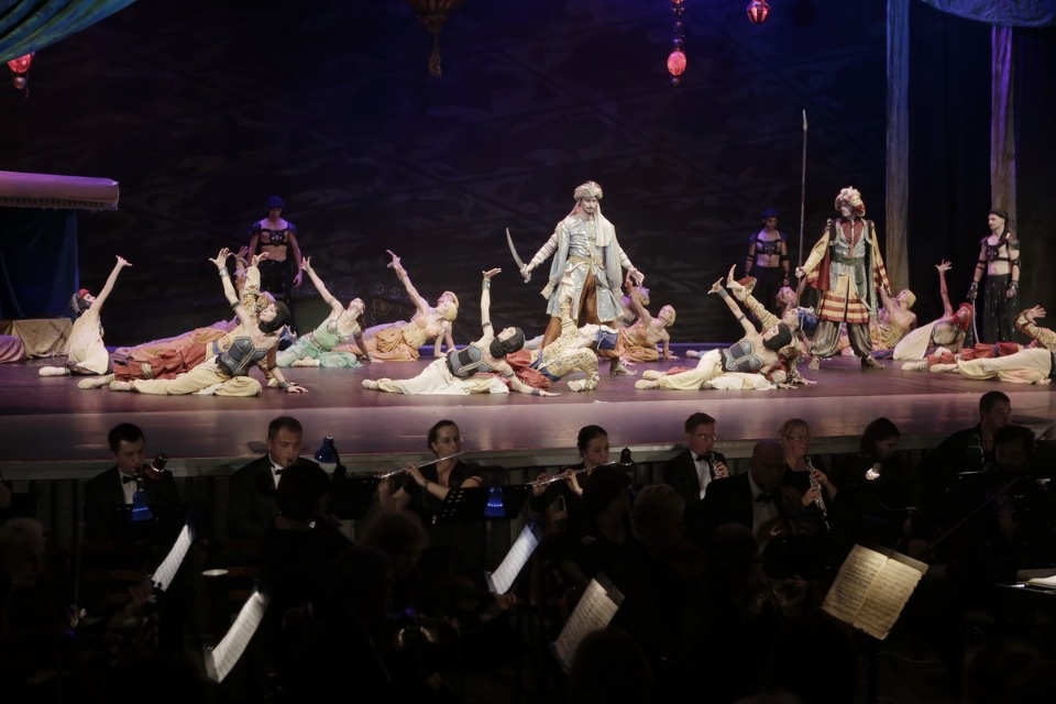 75-й сезон филармонии начался с Имперского русского балета 75-й сезон филармонии начался с Имперского русского балета