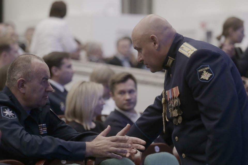 Михаил Ведерников вступил в должность губернатора Псковской области