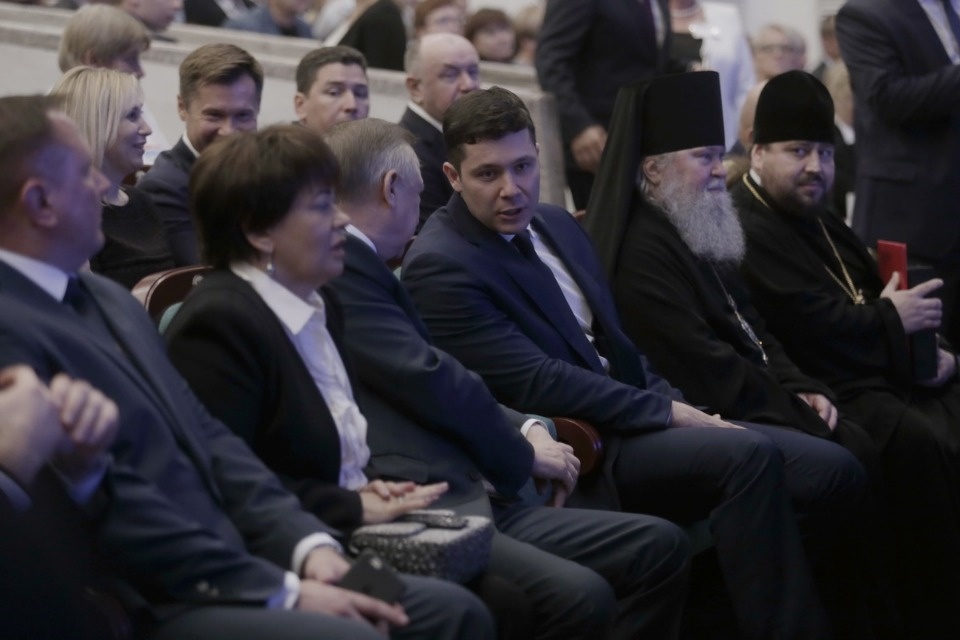 Михаил Ведерников вступил в должность губернатора Псковской области