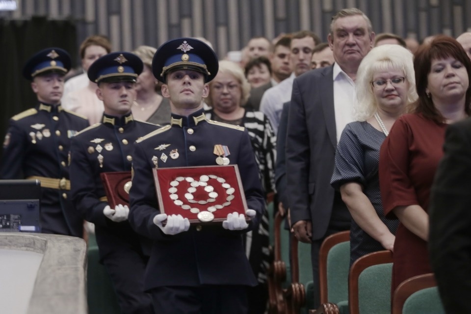 Михаил Ведерников вступил в должность губернатора Псковской области