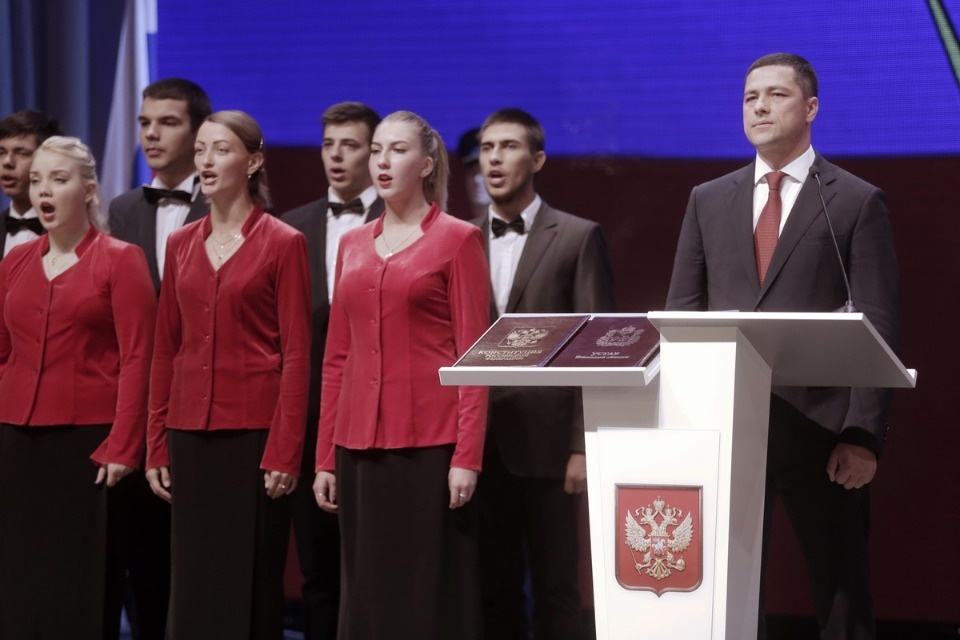 Михаил Ведерников вступил в должность губернатора Псковской области