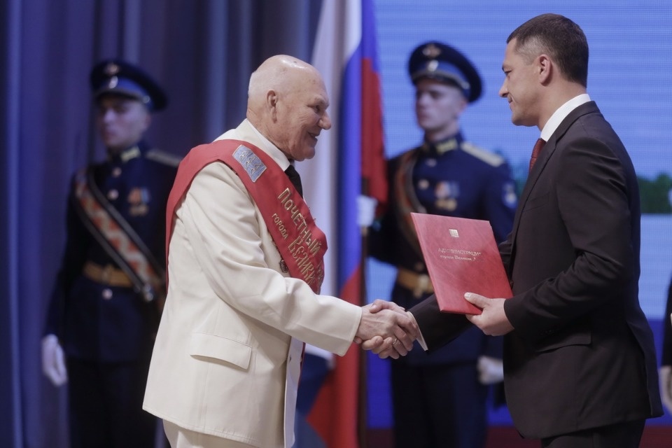 Михаил Ведерников вступил в должность губернатора Псковской области