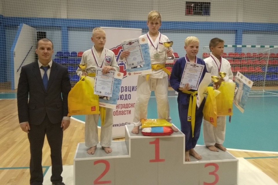 Пскович Максим Романов занял первое место на турнире по дзюдо «Золотой лист» Пскович Максим Романов занял первое место на турнире по дзюдо «Золотой лист»