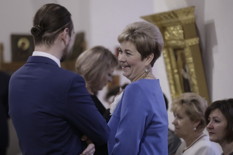 Михаил Ведерников вручил награды лучшим педагогам Псковской области