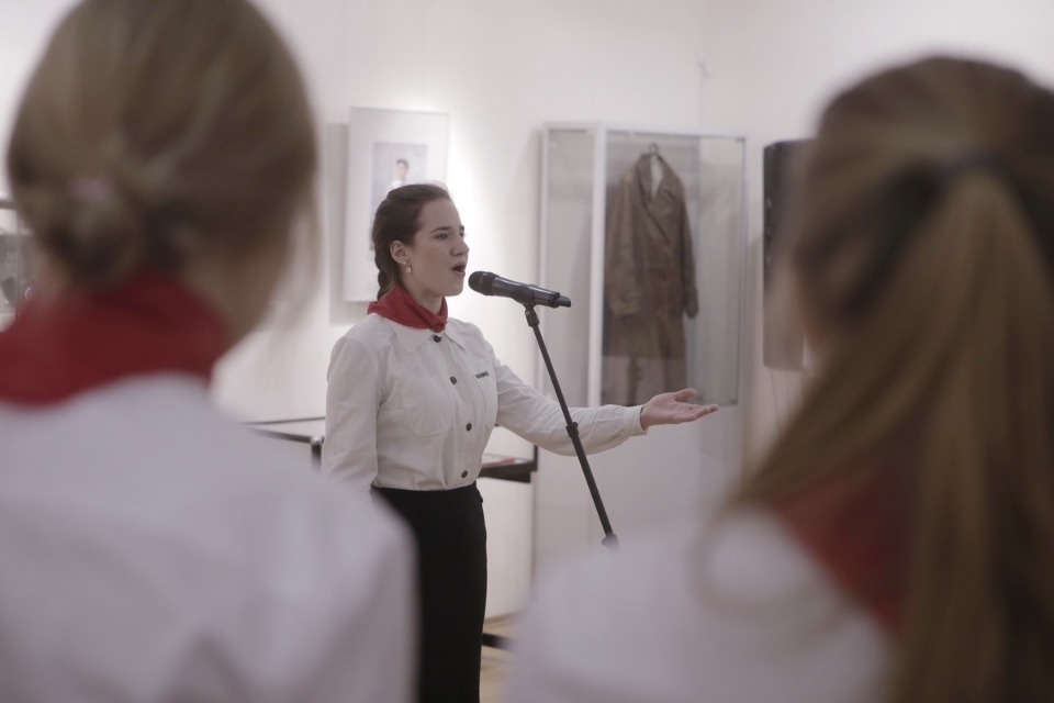 Выставка, посвященная 100-летию комсомола Выставка, посвященная 100-летию комсомола