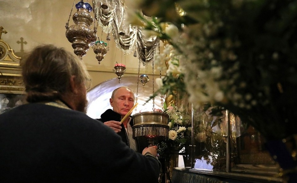 Владимир Путин посетил Свято-Успенский Псково-Печерский монастырь Владимир Путин посетил Свято-Успенский Псково-Печерский монастырь