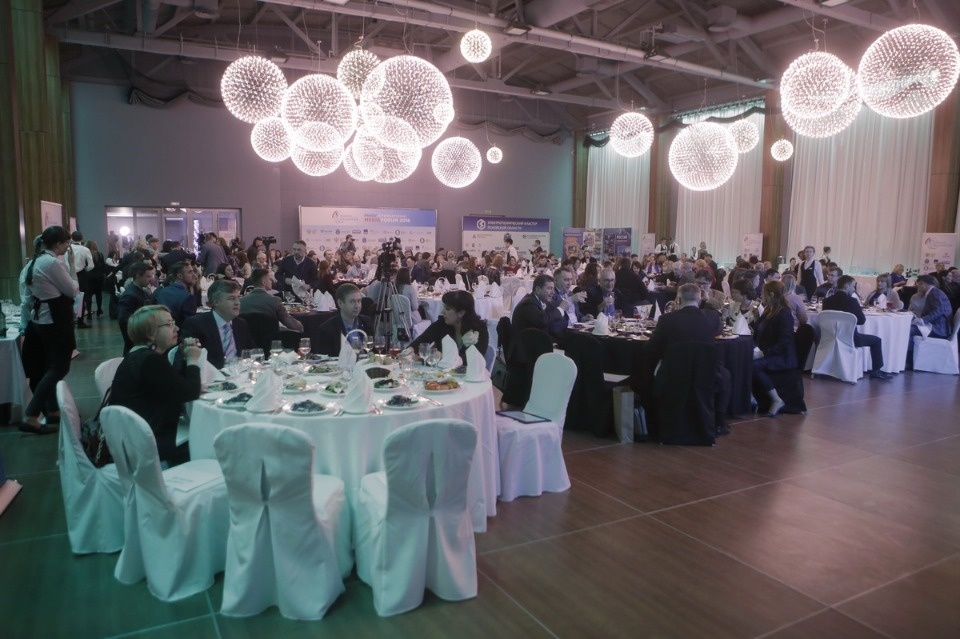 Награждение участников Псковского международного Медиафорума Награждение участников Псковского международного Медиафорума