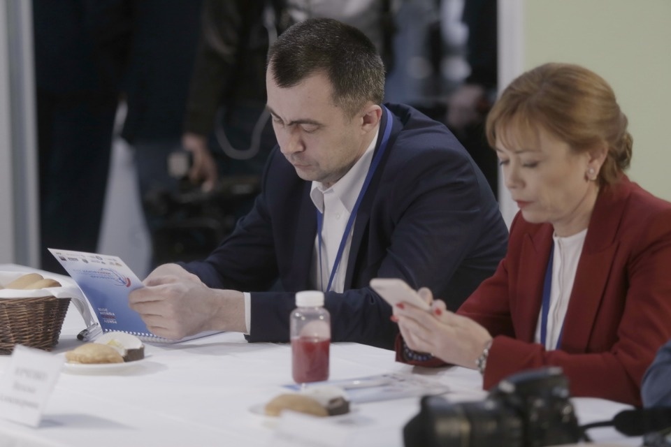 Встреча Михаила Ведерникова с руководством региональных СМИ Встреча Михаила Ведерникова с руководством региональных СМИ