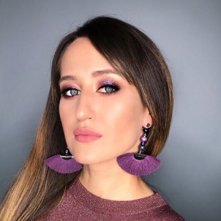 Юлия Полушкина: Первое колье было собрано из маминых бус, пожертвованных для творчества дочери