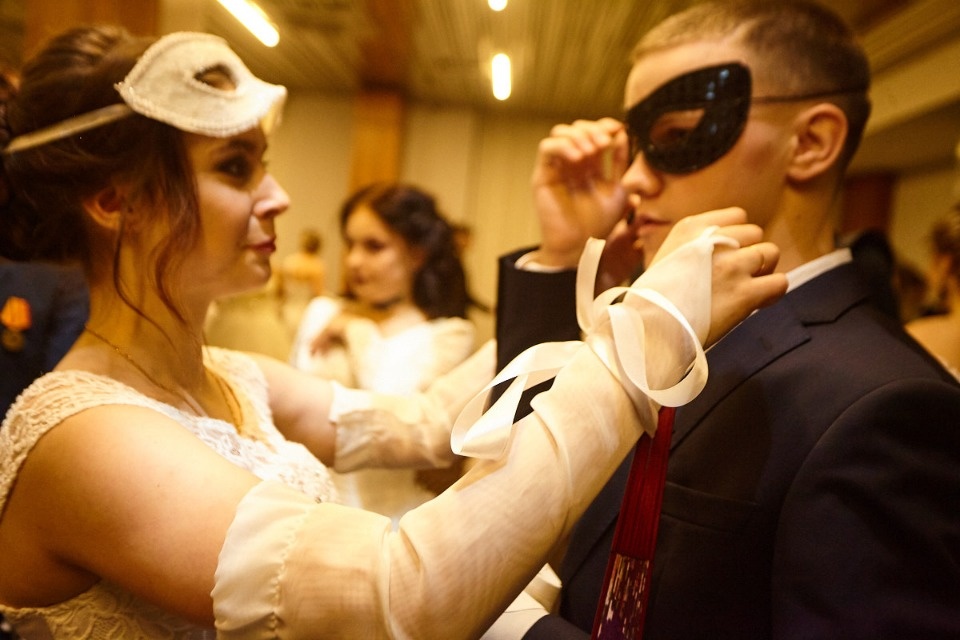 Зимний студенческий бал-маскарад