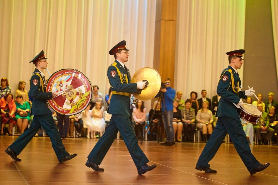 Зимний студенческий бал-маскарад