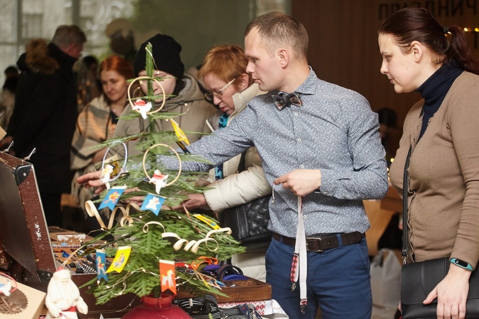 Первый день ярмарки подарков ручной работы «ART-ель» Первый день ярмарки подарков ручной работы «ART-ель»