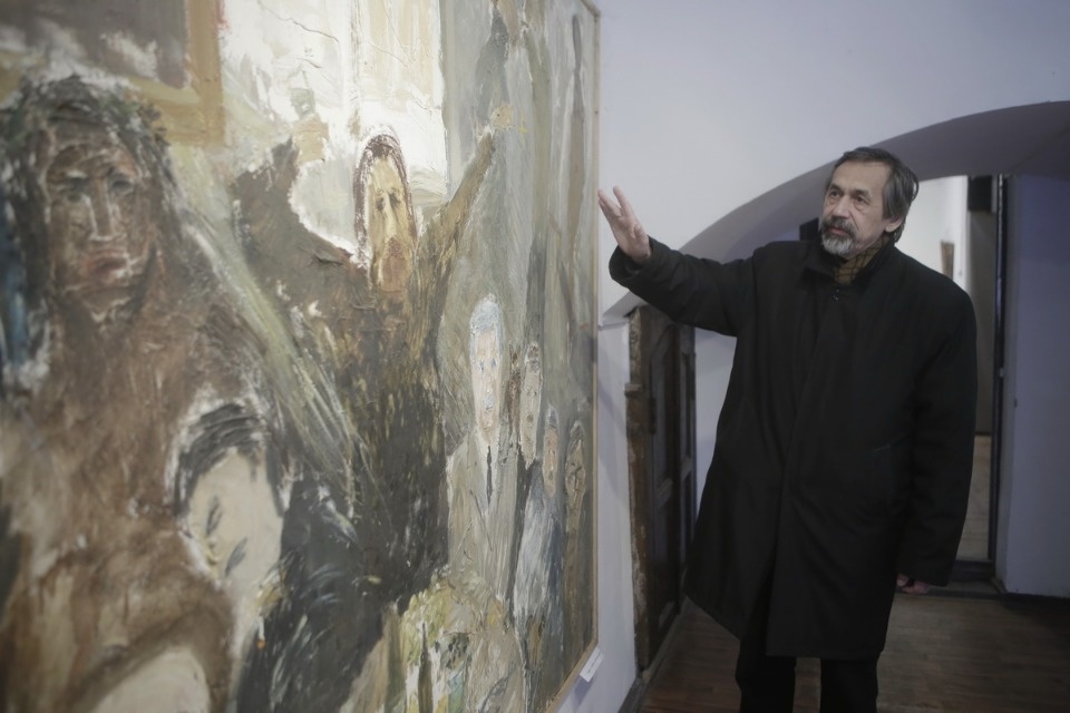 Выставка «Жесть от Шарипова и Цветочки от Жбанова» Выставка «Жесть от Шарипова и Цветочки от Жбанова»