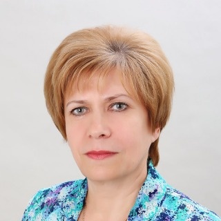 Каждой бабушке — по мешку