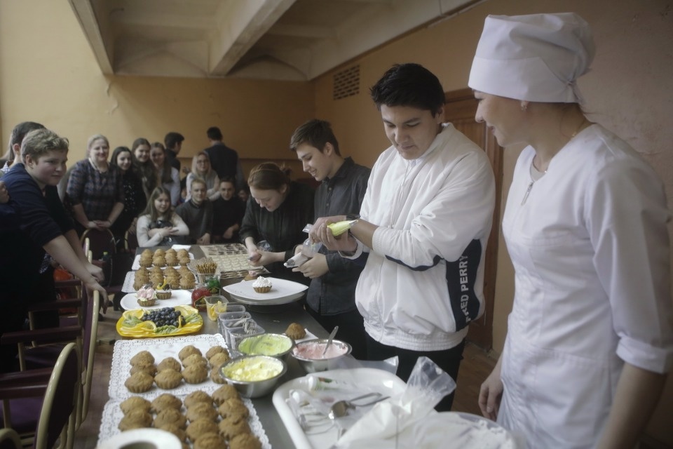 Мастер-класс по украшению кондитерских изделий