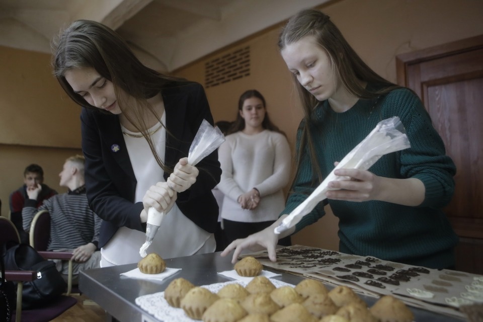 Мастер-класс по украшению кондитерских изделий