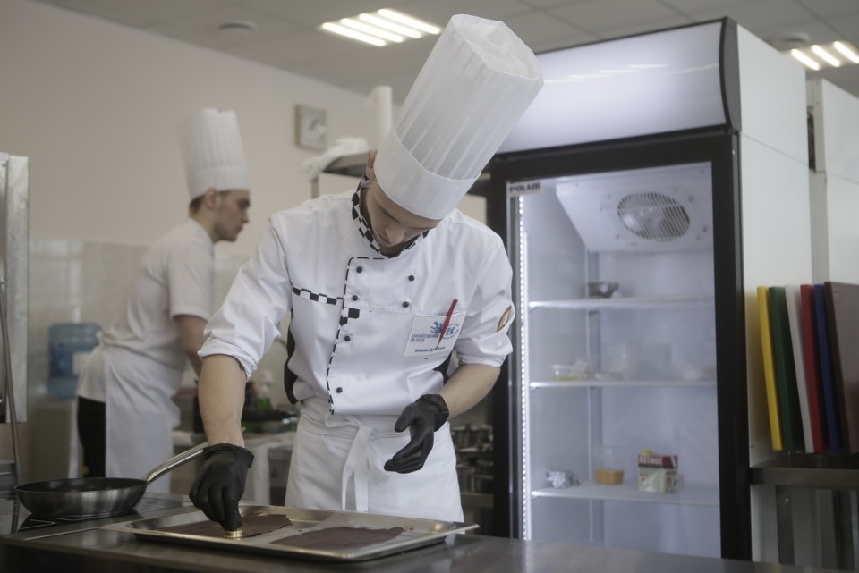 Конкурс поваров на чемпионате «Молодые профессионалы» (Worldskills Russia) в Пскове