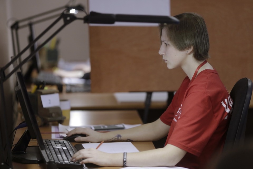 Конкурс по графическому дизайну на чемпионате «Молодые профессионалы» (Worldskills Russia) в Пскове