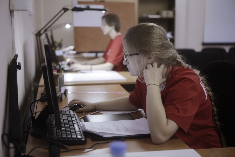 Конкурс по графическому дизайну на чемпионате «Молодые профессионалы» (Worldskills Russia) в Пскове