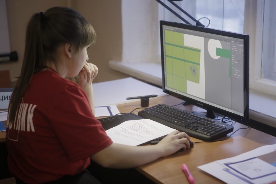 Конкурс по графическому дизайну на чемпионате «Молодые профессионалы» (Worldskills Russia) в Пскове