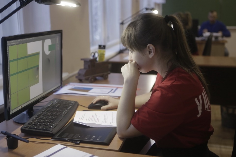 Конкурс по графическому дизайну на чемпионате «Молодые профессионалы» (Worldskills Russia) в Пскове