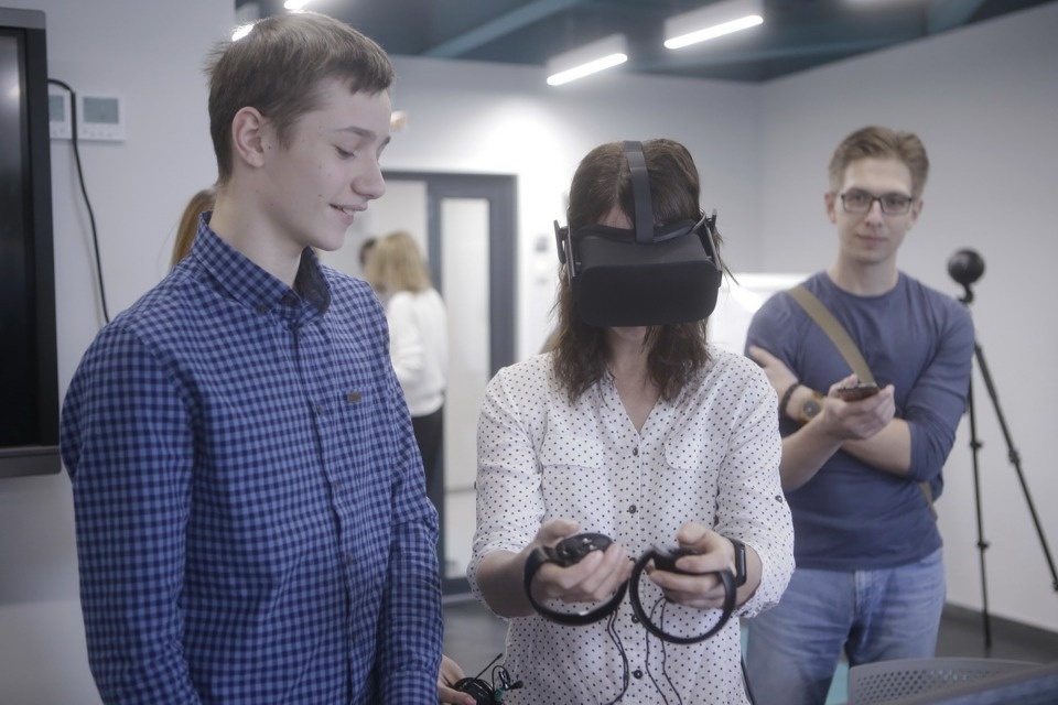 Журналисты играли как дети в «Кванториуме» Пскова Журналисты играли как дети в «Кванториуме» Пскова