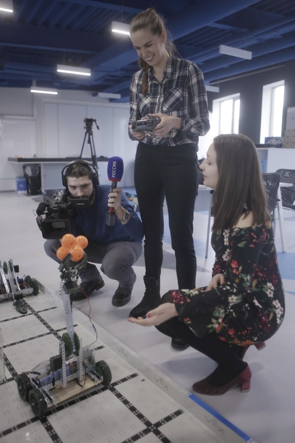 Журналисты играли как дети в «Кванториуме» Пскова Журналисты играли как дети в «Кванториуме» Пскова