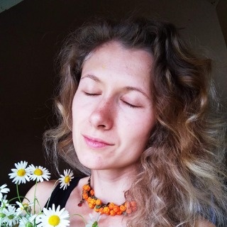 Мария Ильина: Для посетителей ярмарки «ART-ель» я подготовила новые ягодные украшения