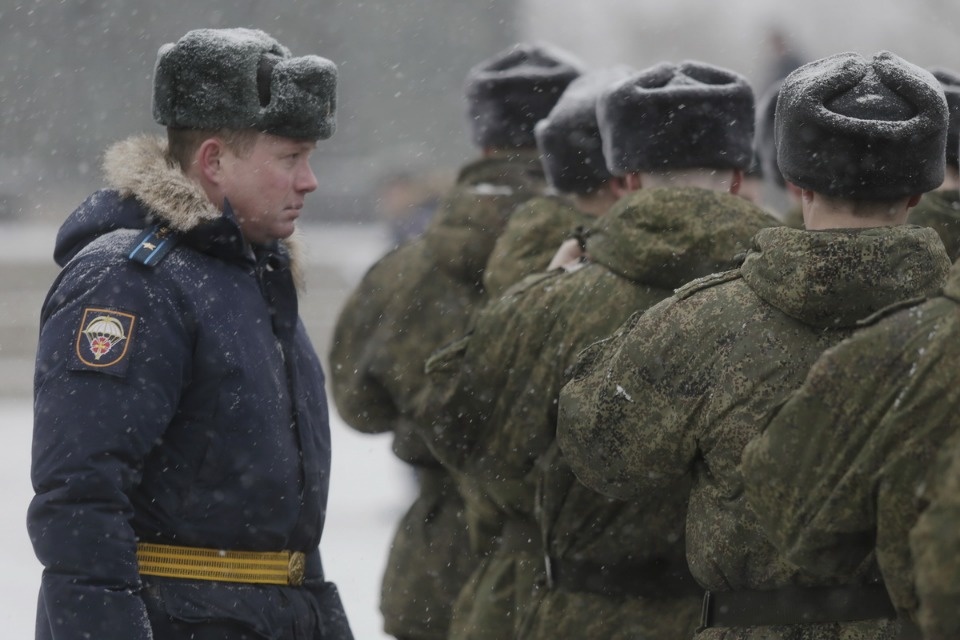 Парад войск Псковского гарнизона в День защитника Отечества Парад войск Псковского гарнизона в День защитника Отечества