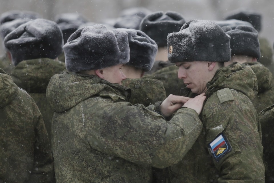 Парад войск Псковского гарнизона в День защитника Отечества Парад войск Псковского гарнизона в День защитника Отечества
