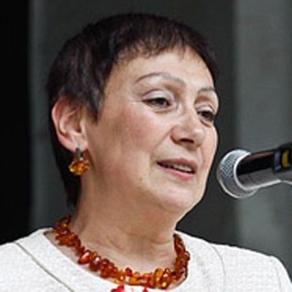 На равных правах