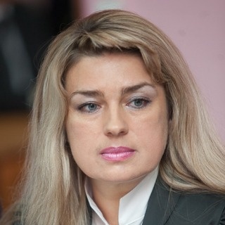 На равных правах