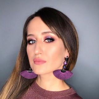 Юлия Полушкина: Для ярмарки «ART-ель» создаю весеннюю коллекцию бижутерии