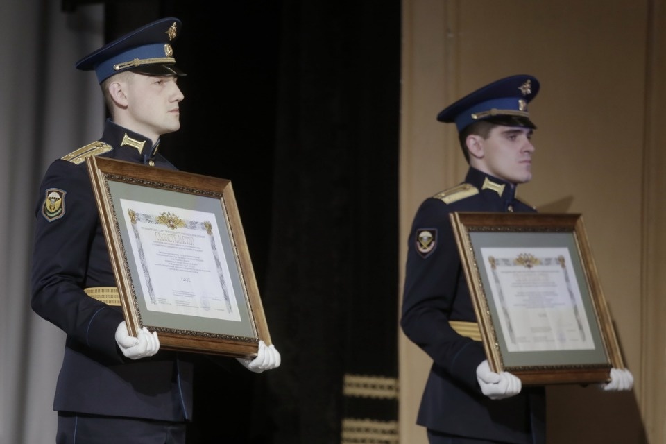 Псковской области торжественно вручили официальные символы Псковской области торжественно вручили официальные символы
