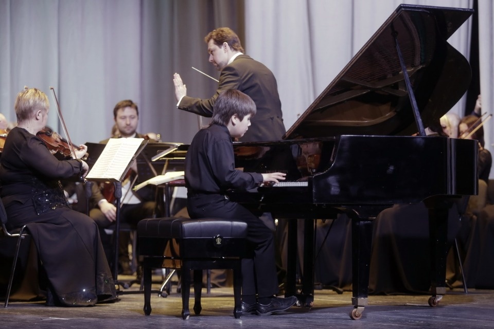 Псковской области торжественно вручили официальные символы Псковской области торжественно вручили официальные символы