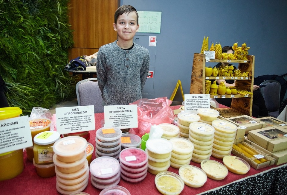 Весенняя ярмарка «ART-ель». День первый