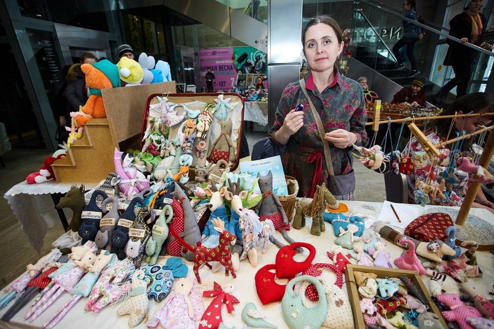 Весенняя ярмарка «ART-ель». День первый