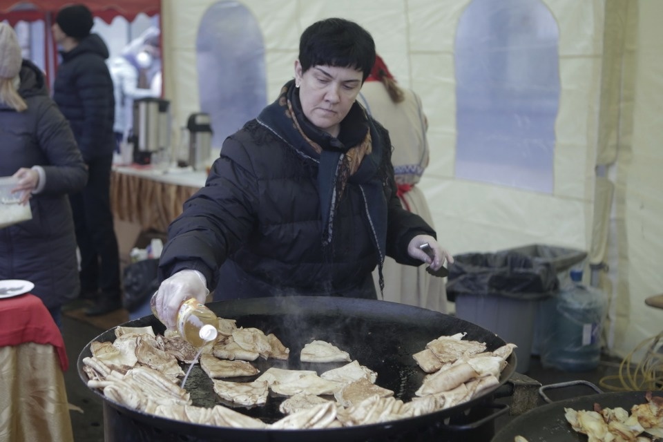 Проводы русской зимы и масленичные гуляния в Пскове