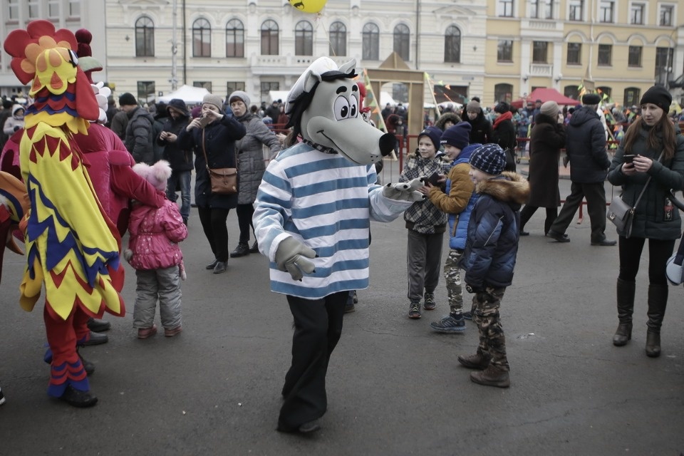 Проводы русской зимы и масленичные гуляния в Пскове