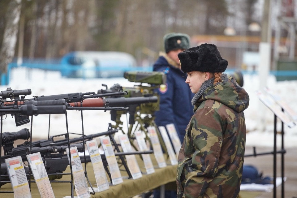 Новая военная техника поступила в псковскую дивизию