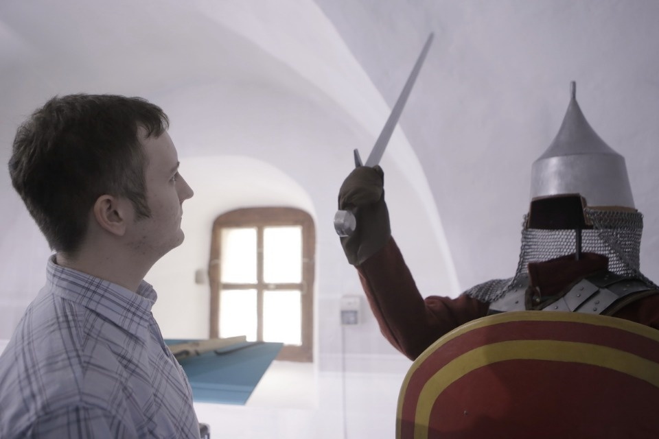 Центральным экспонатом на выставке «Господин Псков» стал меч князя Довмонта Центральным экспонатом на выставке «Господин Псков» стал меч князя Довмонта