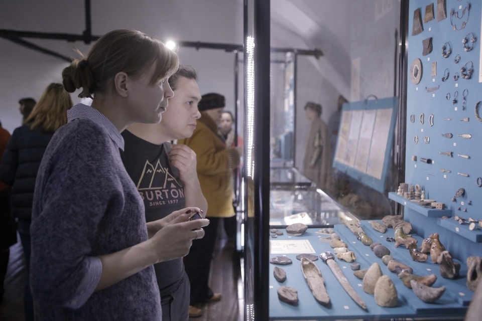 Центральным экспонатом на выставке «Господин Псков» стал меч князя Довмонта Центральным экспонатом на выставке «Господин Псков» стал меч князя Довмонта