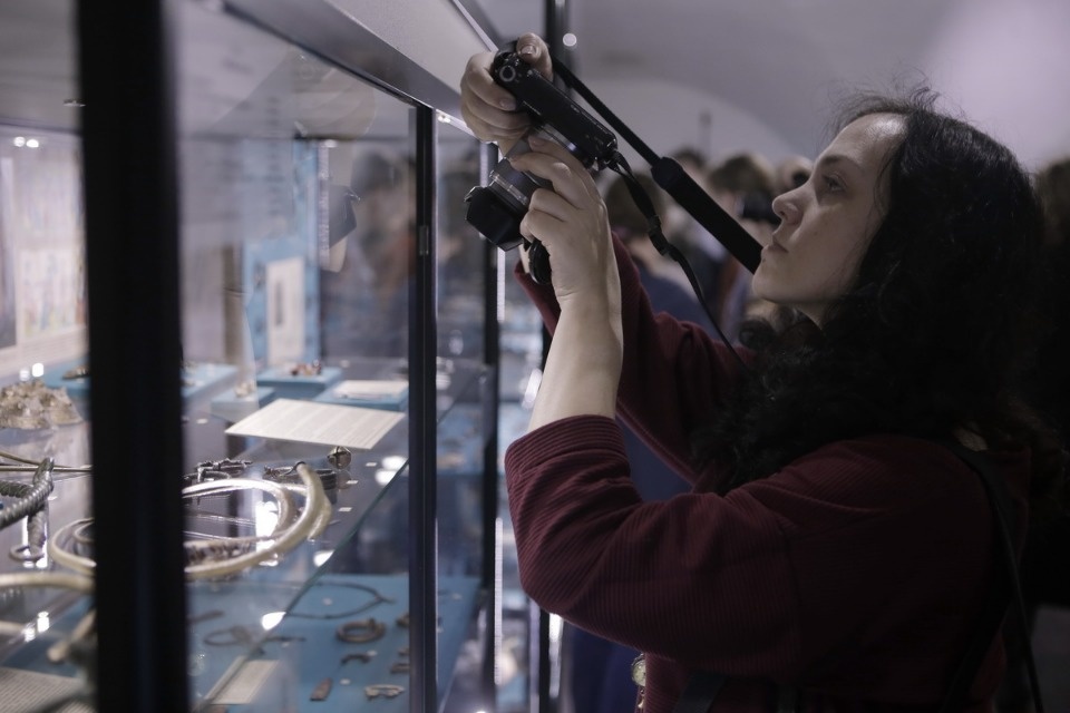 Центральным экспонатом на выставке «Господин Псков» стал меч князя Довмонта Центральным экспонатом на выставке «Господин Псков» стал меч князя Довмонта