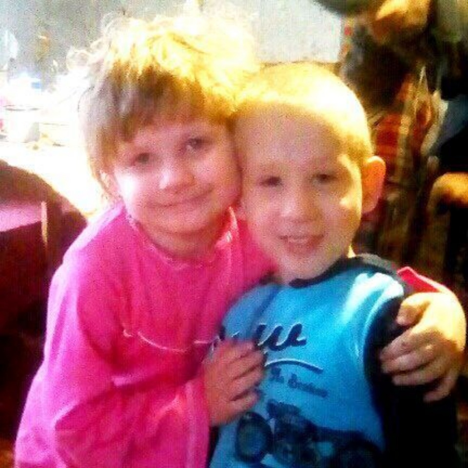 В Псковском районе пропала женщина с детьми