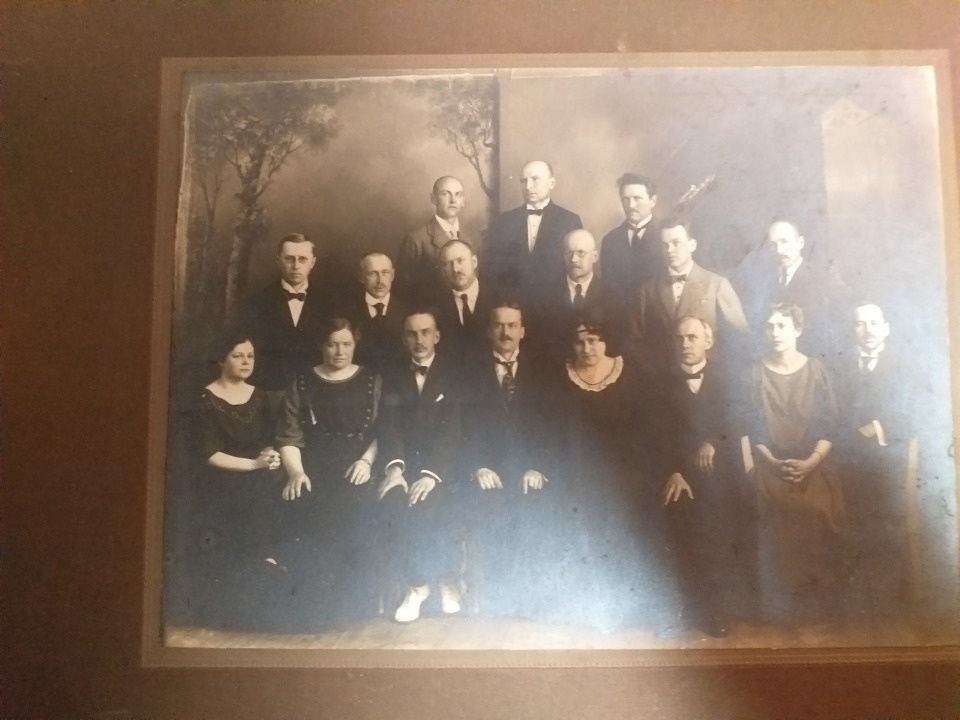 Верну потомкам